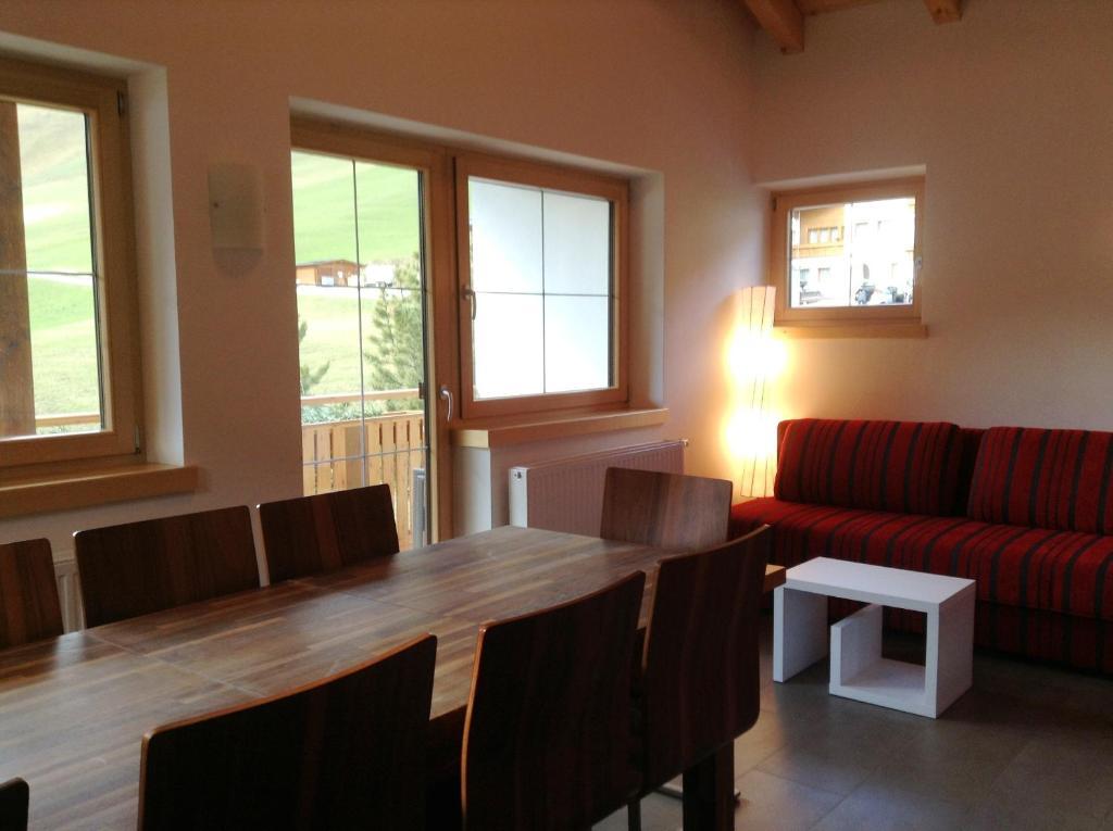 Chasa Sulai Appartements Samnaun Quarto foto