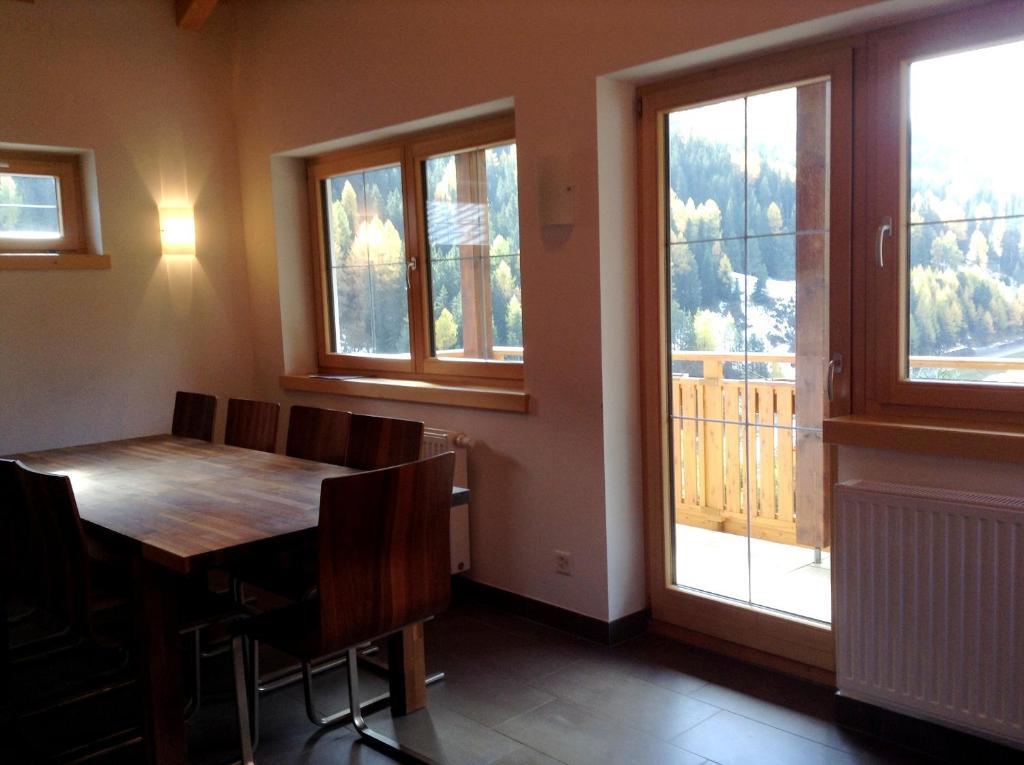 Chasa Sulai Appartements Samnaun Quarto foto